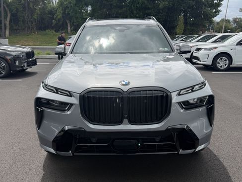 Used 2027 BMW X7 xDrive40i w/ Executive Package AWD/4WD image 2