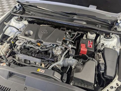 Used 2023 Toyota Camry LE image 32