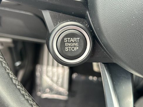 Used 2022 Alfa Romeo Giulia Ti RWD image 24