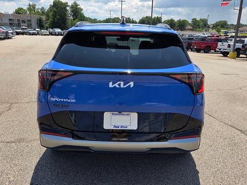 Used 2026 Kia Sportage SX FWD image 11