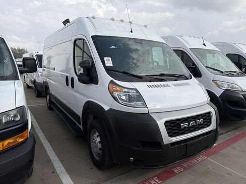 Used 2021 RAM ProMaster 2500 w/ Convenience Group image 2