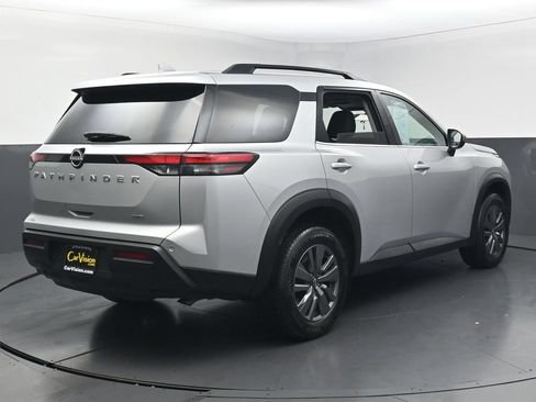 Used 2025 Nissan Pathfinder SV AWD/4WD image 47