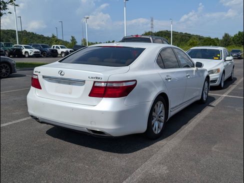 Used 2008 Lexus LS 460 RWD image 6