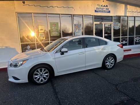 Used 2015 Subaru Legacy 2.5i Premium w/ Moonroof Package image 3