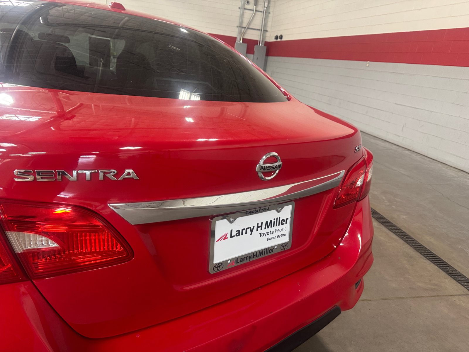 Used 2019 Nissan Sentra SV FWD image 25