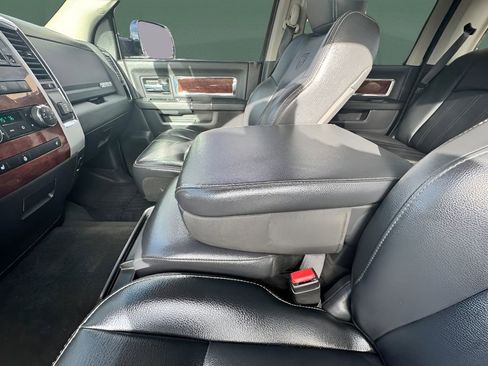 Used 2012 RAM 2500 Laramie w/ Protection Group image 21