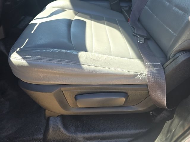 Used 2015 RAM 3500 Tradesman w/ Chrome Appearance Group AWD/4WD image 13