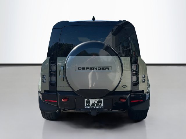 Used 2022 Land Rover Defender 110 X AWD/4WD image 6