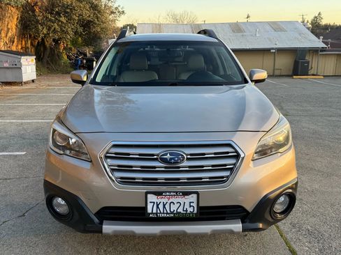Used 2015 Subaru Outback 2.5i Limited image 12