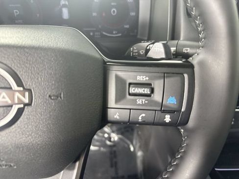 Used 2026 Nissan Rogue SL AWD/4WD image 13