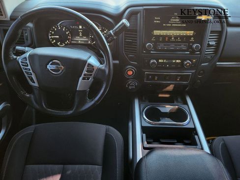 Used 2022 Nissan Titan SV w/ SV Utility Package image 29