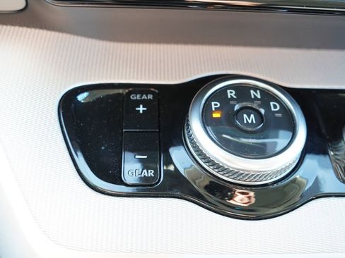 Certified 2025 Ford Expedition Active image 35