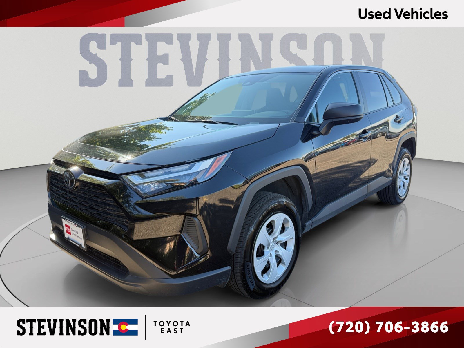 Used 2025 Toyota RAV4 LE AWD/4WD image 1