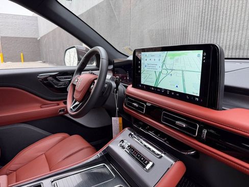 New 2026 Lincoln Aviator Reserve image 29