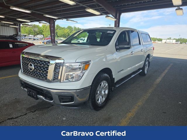 Used 2018 Nissan Titan SV w/ SV Convenience Package AWD/4WD image 1