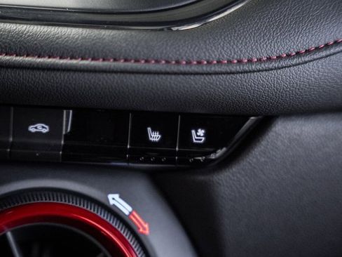 Used 2023 Chevrolet Blazer RS w/ Driver Confidence II Package image 27