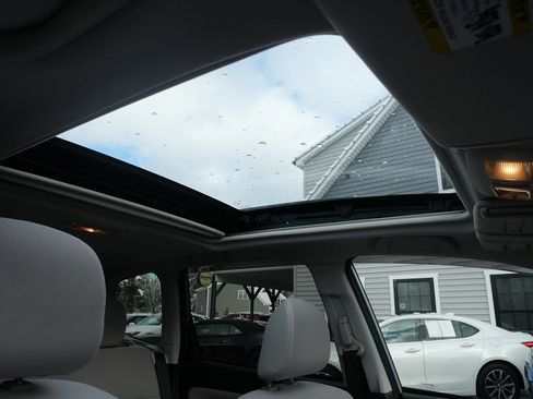 Used 2015 Subaru Forester 2.5i Premium image 17