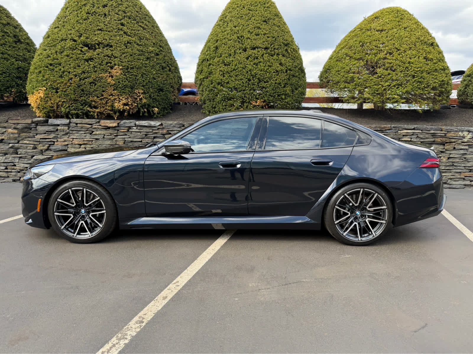 Used 2026 BMW M5 AWD/4WD image 9