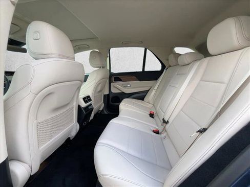 New 2026 Mercedes-Benz GLE 450 4MATIC image 16