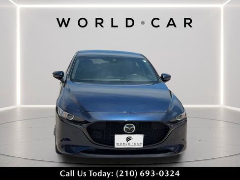 Used 2019 MAZDA MAZDA3 Hatchback FWD image 8