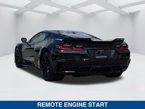 Used 2023 Chevrolet Corvette Z06 w/ Engine Appearance Package image 6