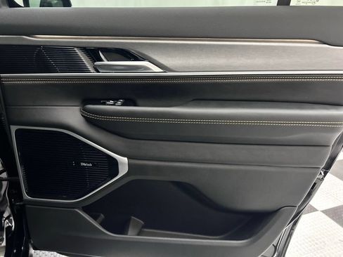 New 2026 Jeep Grand Wagoneer L 4WD image 18