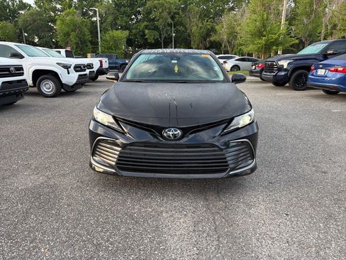 Used 2023 Toyota Camry LE image 8