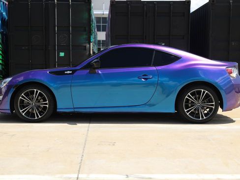 Used 2015 Scion FR-S RWD image 3