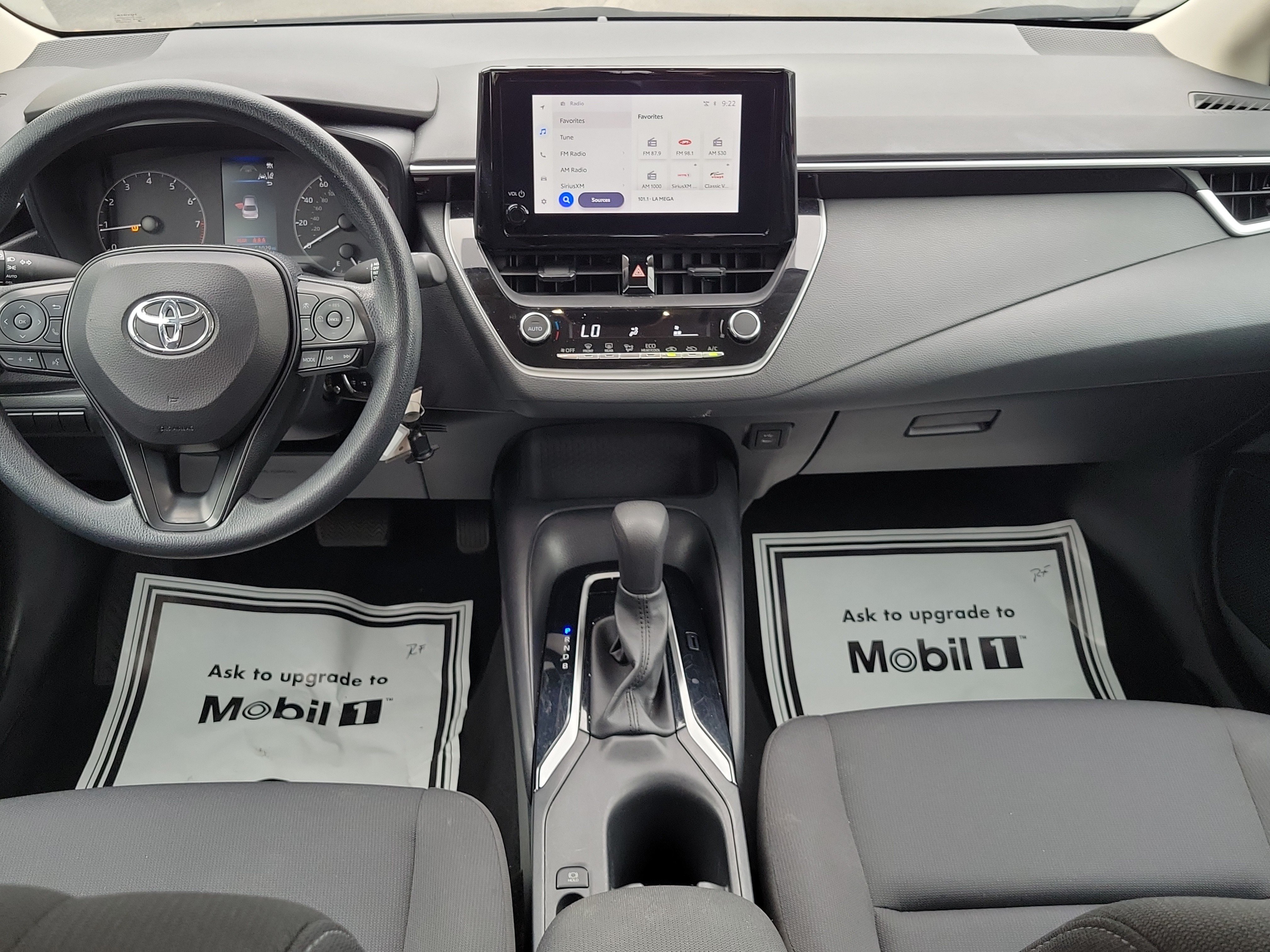 Used 2024 Toyota Corolla LE FWD image 12