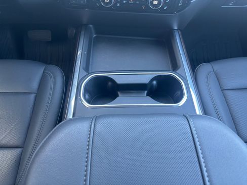 Used 2025 GMC Sierra 2500 SLT w/ Texas SLT Premium Package image 5