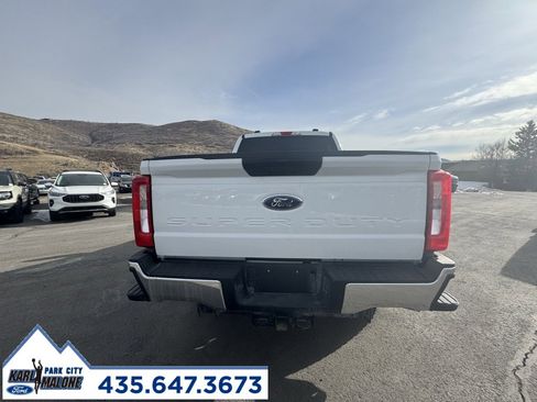 Used 2023 Ford F250 XLT w/ FX4 Off-Road Package image 5