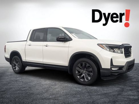 Used 2021 Honda Ridgeline Sport image 1