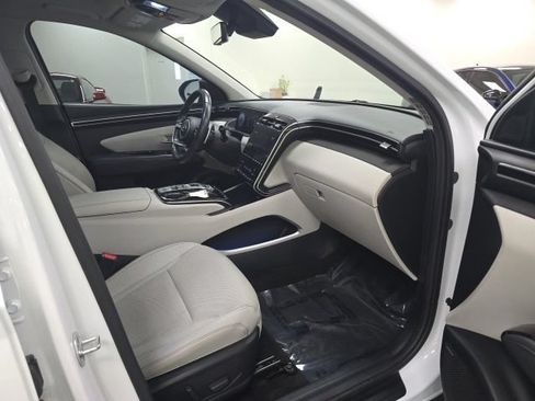 Used 2022 Hyundai Tucson Limited AWD/4WD image 6