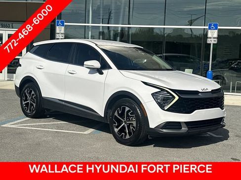 Used 2024 Kia Sportage EX FWD image 4