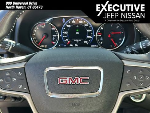 Used 2022 GMC Terrain Denali image 12