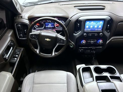 Used 2022 Chevrolet Silverado 2500 LT w/ Convenience Package image 14