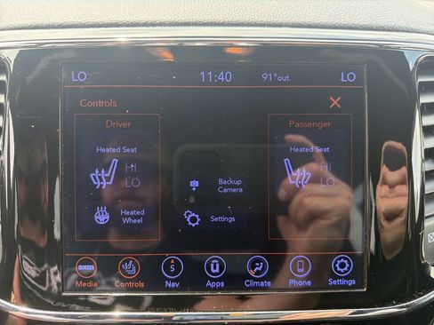 Used 2019 Jeep Grand Cherokee Altitude RWD image 35