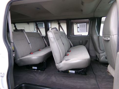 Used 2019 Chevrolet Express 3500 LS w/ Cold Climate Package image 22