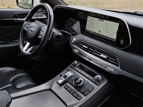 Used 2021 Hyundai Palisade Calligraphy image 30
