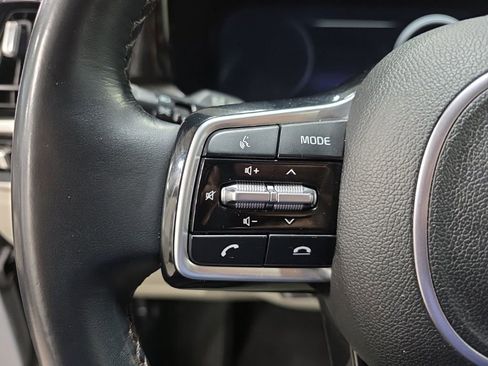 Used 2023 Kia Sorento SX image 11
