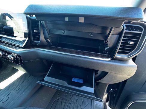 Used 2023 GMC Sierra 1500 Elevation w/ X31 Off-Road Package AWD/4WD image 27