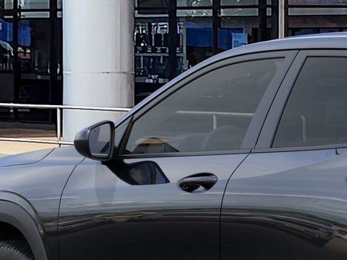 New 2026 Chevrolet Trax LS image 12