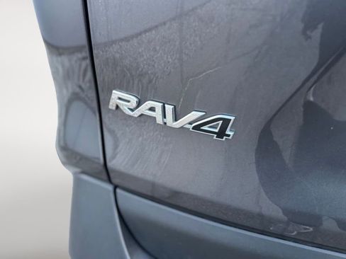 Certified 2025 Toyota RAV4 XLE AWD/4WD image 40
