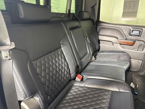 Used 2018 GMC Sierra 1500 SLE w/ SLE Value Package image 14