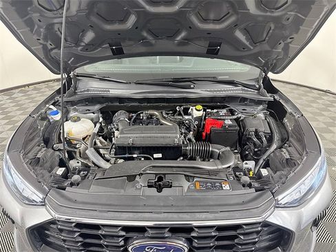Used 2024 Ford Escape ST-Line image 25