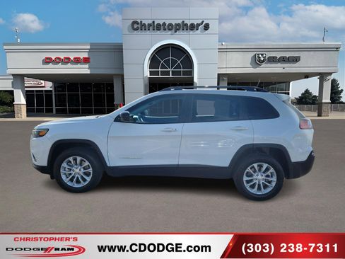 Used 2022 Jeep Cherokee Latitude Lux w/ Sun & Sound Group image 6