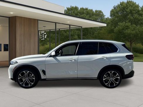Certified 2024 BMW X5 xDrive40i AWD/4WD image 13