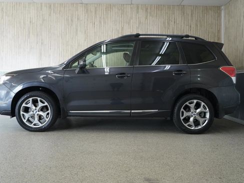 Used 2018 Subaru Forester 2.5i Touring AWD/4WD image 5