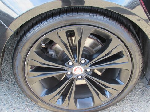 Used 2021 Jaguar XF R-Dynamic SE AWD/4WD image 33