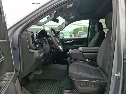 Used 2023 GMC Sierra 1500 Elevation w/ LPO, Elevation Black Package AWD/4WD image 14